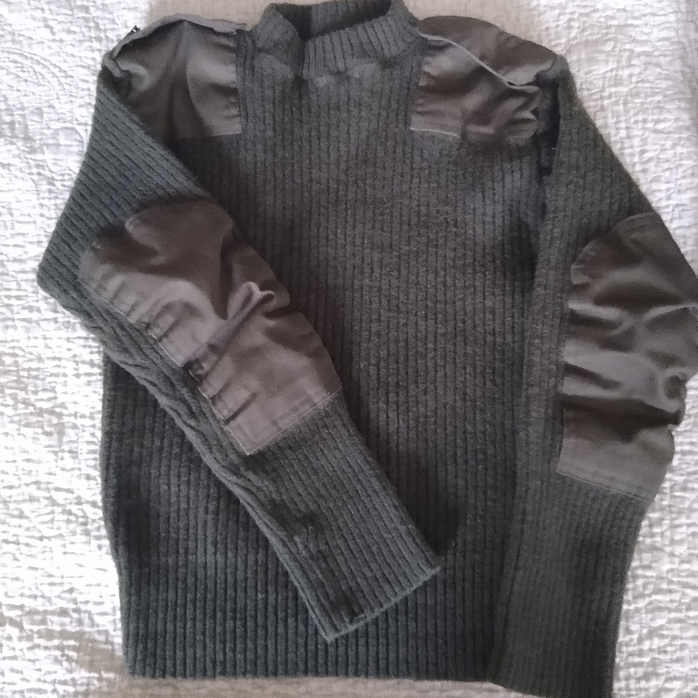Vintage DSCP Valor Collection Sz 40 US Military Wool Service Sweater Army Green